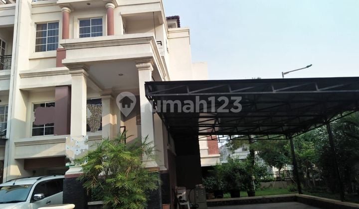 Gading grande, 3lantai, huk, bagus , siap huni, terang, murah, negosiasi