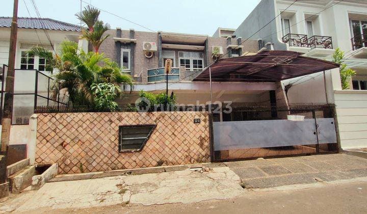 Janur indah 11x17, 2lantai, strategis, seberang mall gading, cluster gate system