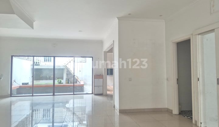 Rumah Jgc Badan Luas 217M2.