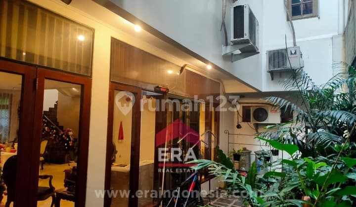 Rumah Mewah Pacuan Kuda Jakarta Timur harga menarik