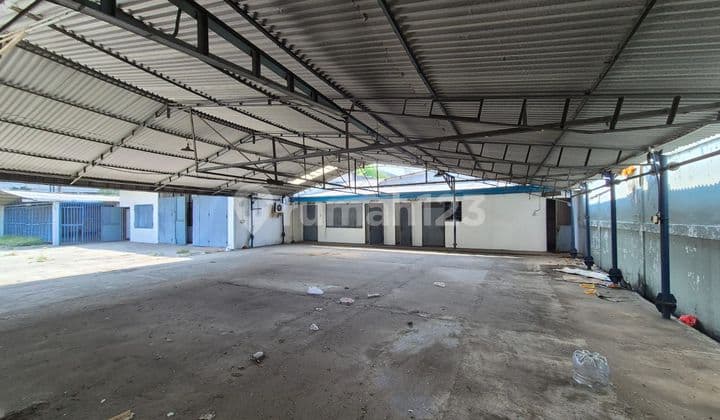 Gudang jalan Raya Jampea Tanjung Priok