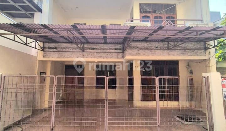 Kelapa Gading House, 7 Meters Wide, 2-Car Street.