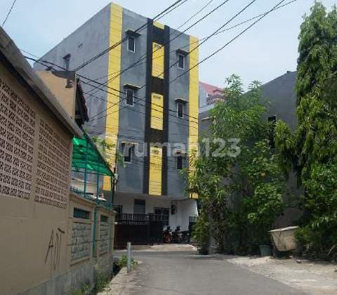 Tanjung Duren 4-story boarding house 283m2