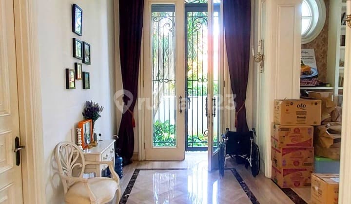 Rumah Pulomas American Klasik 496M2