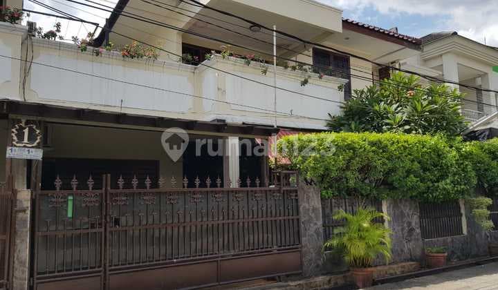 Rumah Bagus SHM di Jl. Pondok Jaya, Jakarta Selatan