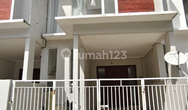 A minimalist house in Mahendradata near JB School.