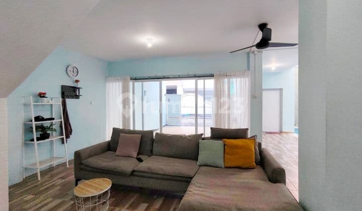 Rumah Semi Villa 3lt Dengan Pool View GWK Berlokasi Di Ungasan