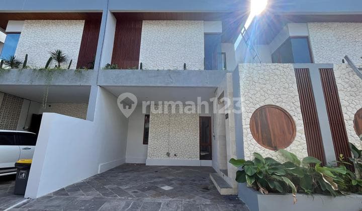 Brand New Modern Tropical 2 Bedroom Villa in Jimbaran