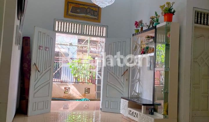 RUMAH 2 LANTAI DI JL CANDI MENDUT UTARA, MOJOLANGU, KEC LOWOKWARU, KOTA MALANG, JAWA TIMUR