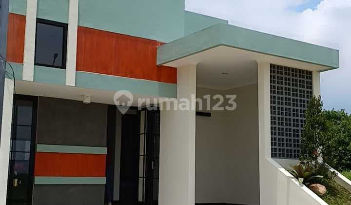 Rumah Minimalis Modern Dekat Kampus di Lowokwaru, Kota Malang