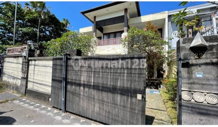 Dijual- Rumah Semi Villa Jalan Tukad Badung, Renon Denpasar, Bali