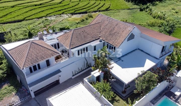 For sale villa with a rare rice field view currently in the Canggu Berawa area, Badung, Bali.