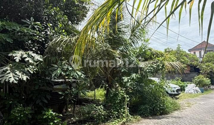 Dijual Cepat - Harga di Bawah Pasar Tanah & Bangunan Zona Perdagangan dan Jasa - Nusa Dua