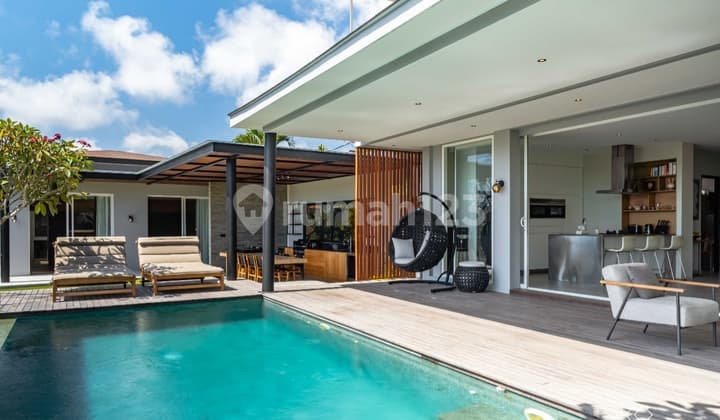 Dijual / Freehold : Luxury Quens Villas, Jungle View, Jimbaran, Bali