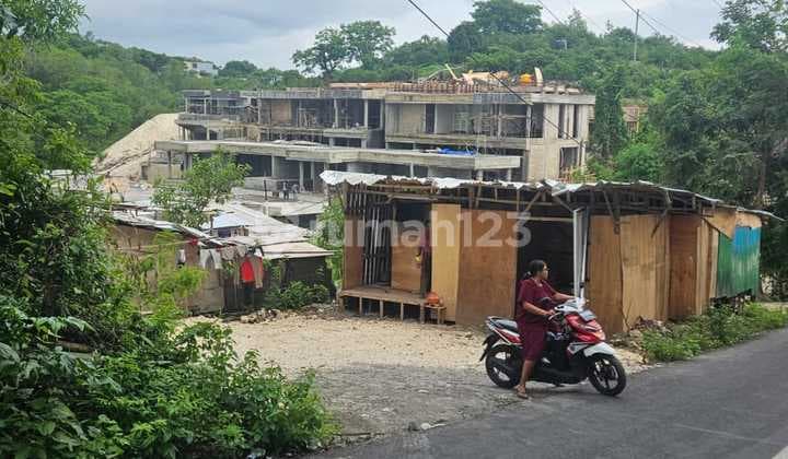 DI JUAL TANAH VIEW YANG BERLOKASI DI GOA GONG.KUTA SELATAN. BALI LOKASI SANGAT STARTEGIS JIKA DI BANGUN VILLA,DLL