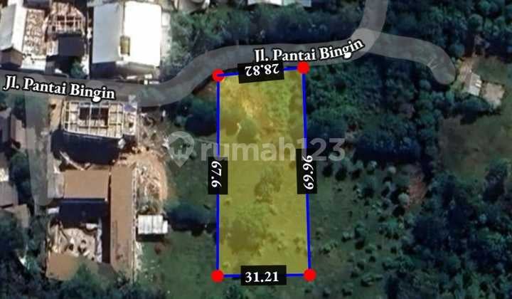 For rent land in Bingin, located in front of Alchemy Cafe.