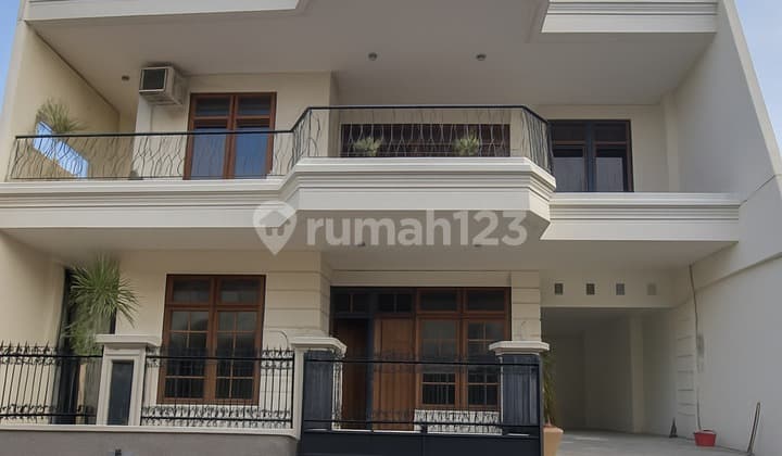 Rumah Siap Huni Di Banyumanik - Dekat Undip