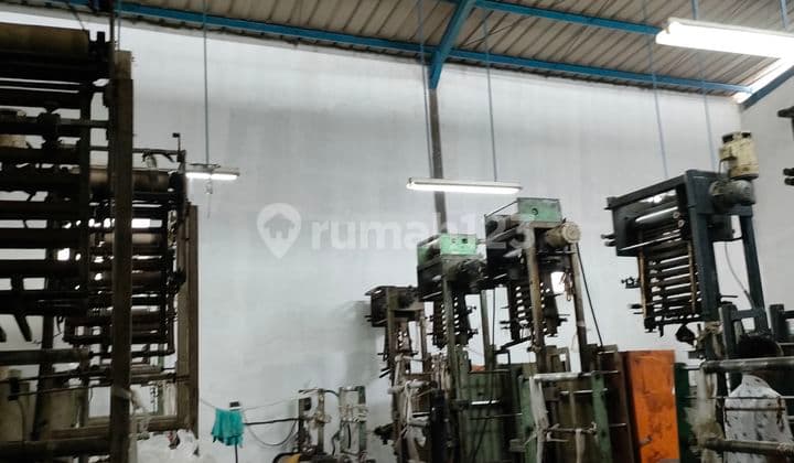 Di jual gudang di jl.Caringin ,50 mtr dr jalan kopo