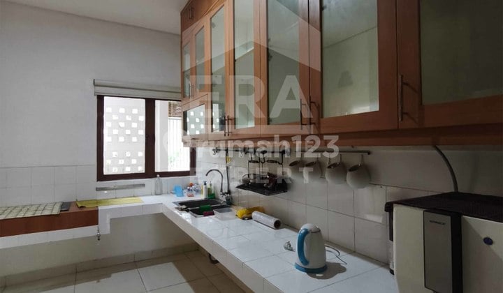 Jual Cepat Rumah 2 Lantai Renov Rapi, Terawat, Shm, Cluster Terdepan Jgc, Selangkah Ke Aeon Mall
