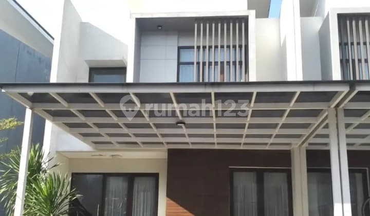 For Sale Fast 2-Story House in Jakarta Garden City Cluster, Ready to Occupy, One Step to Aeon Mall.