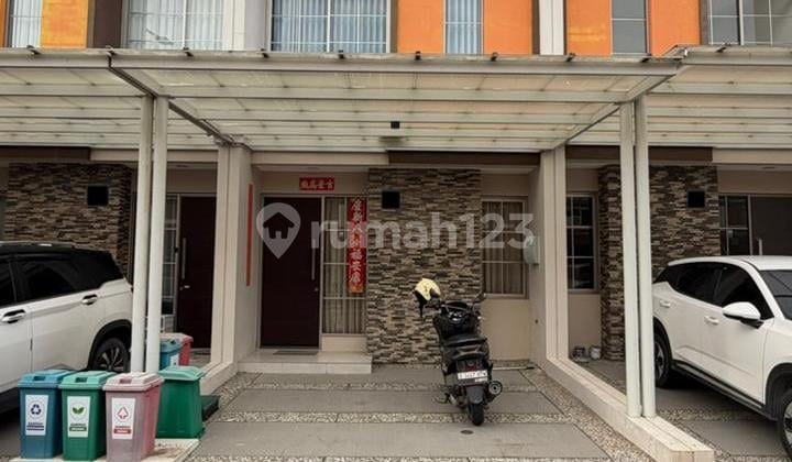 For Rent: PIK 2 House 4.5x12.5, AC, 3 Full Curtains and Kitchen Set, Ready to Occupy