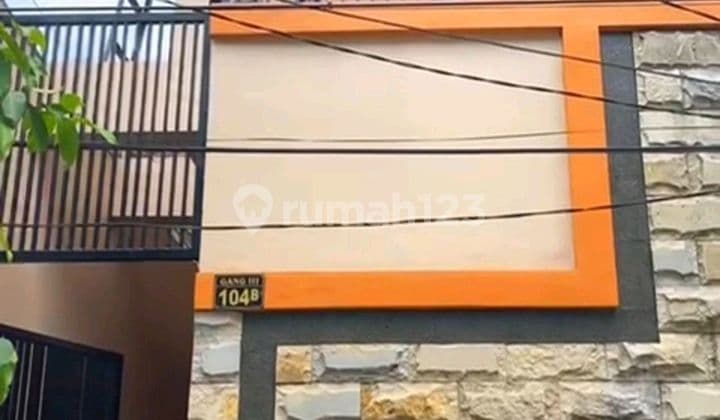 Rumah Kost Full di Keputih Tegal Timur Surabaya Kota