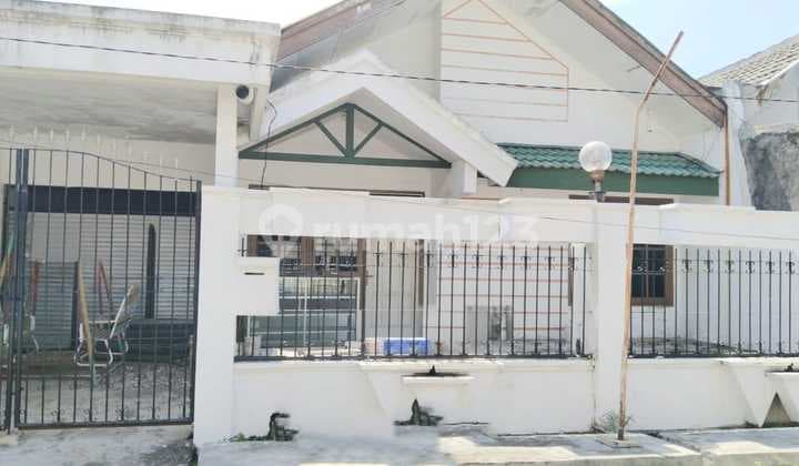 Disewakan Rumah Babatan Mukti Dekat Wiyung,pakuwon City Surabaya
