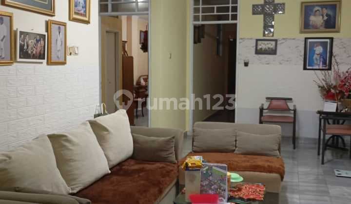 House for Sale Cheap 1.5 Floors in Cluster at Graha Raya