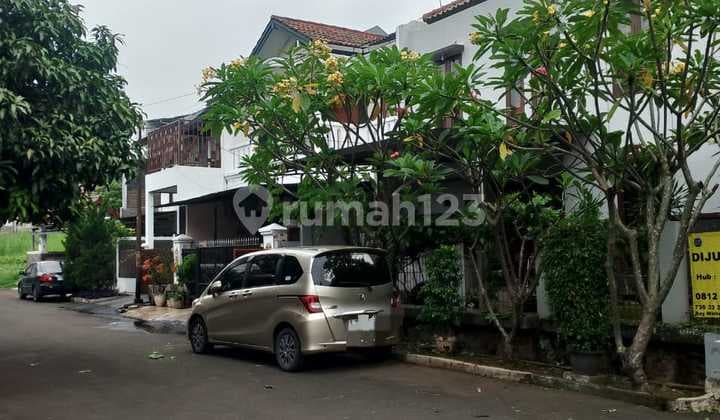 Rumah Bagus Di Hook Siap Huni 2 Lantai Di Sektor 9 Bintaro Jaya