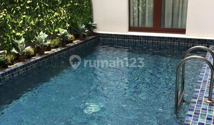 Rumah 3lantai Ada Pool Siap Huni Di Simprug Golf Jakarta Selatan