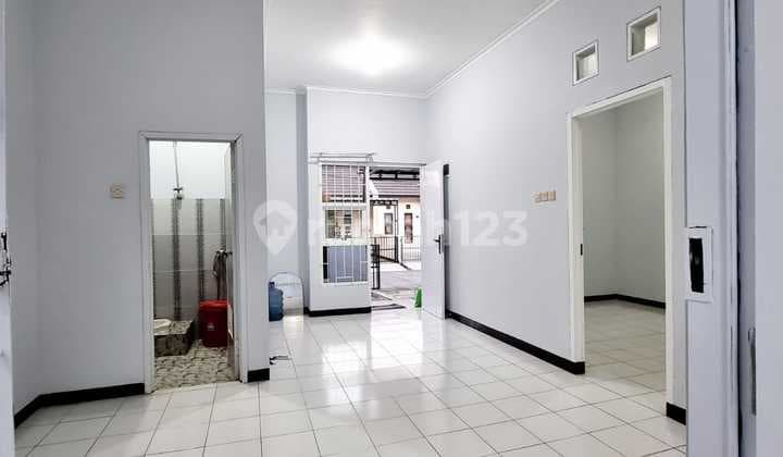 Rumah Taman Kopo Katapang