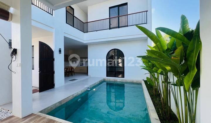 Baru! Vila Mediterania 3 Kamar Di Ungasan Bali, View Gwk & Sunset