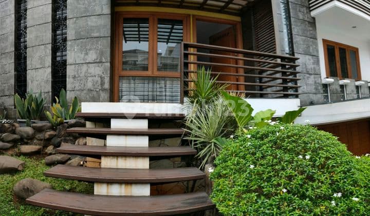 Dijual Cepat Rumah Cantik kualitas baik kelapa gading bebas banjir