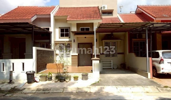 2.5 Story House in Dutamas Cluster (Fully Furnished) Batam Center
