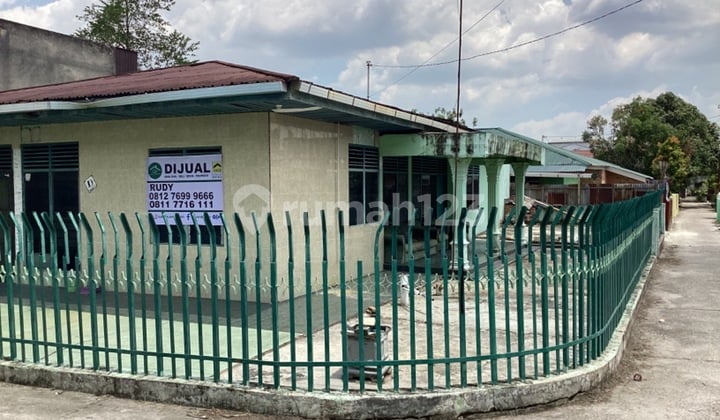 Rumah Tengah Kota Dijual di Jl. Mawar Dekat Jl Riau Pekanbaru