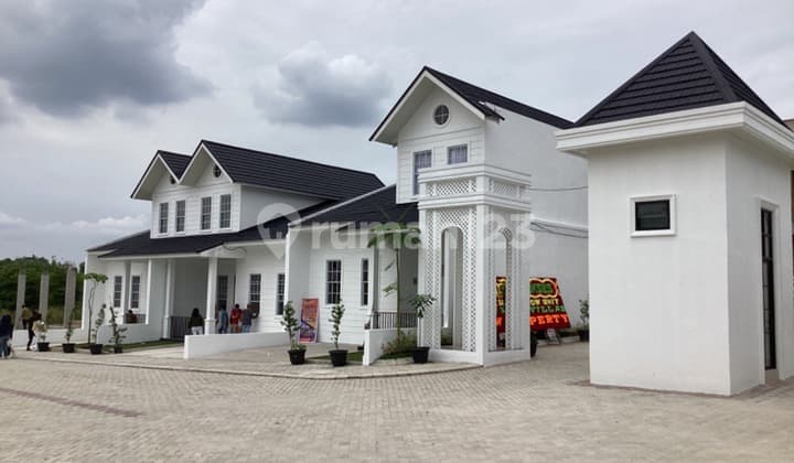 Perumahan American Style House Dijual di Jl. Hangtuah Ujung Pekanbaru
