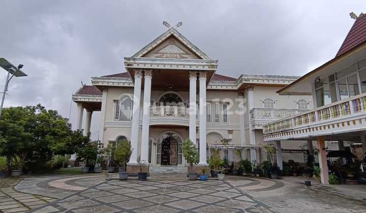 Rumah Mewah 2 Lantai Full Geranit Dijual Tengah Kota Pekanbaru