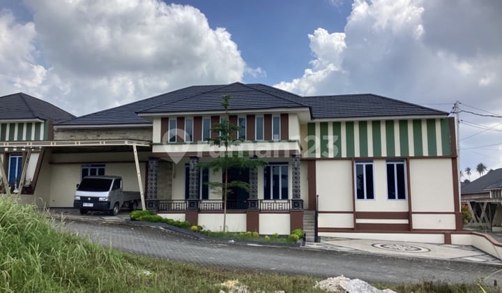 Rumah Cluster Full Interior Dijual di Jl. Hangtuah Ujung Pekanbaru