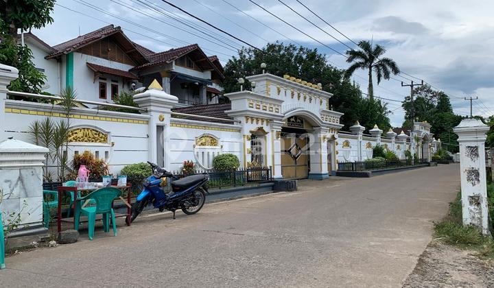 Di Jual Melalui Lelang Rumah Mewah di Serang Banten