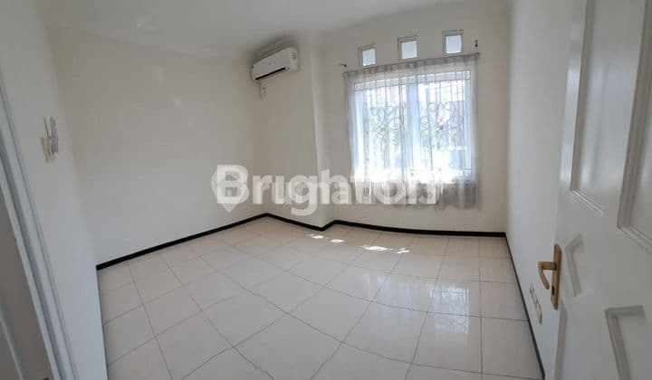 RUMAH ELITE CANDI GOLF SEMARANG