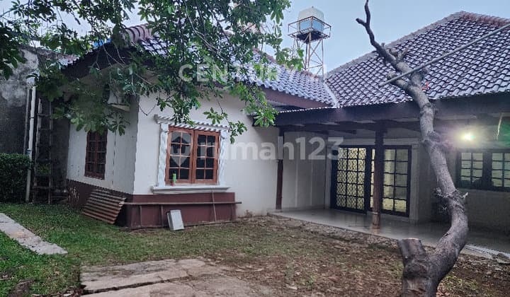 Rumah Lama Homey, Kotak, Golongan C di Menteng, Jakarta Pusat