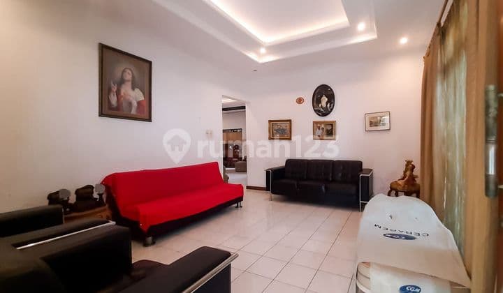 Rumah Zona Komersil Strategis di Kalibata Jakarta Selatan