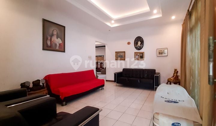 Rumah Zona Komersil Strategis di Kalibata Jakarta Selatan