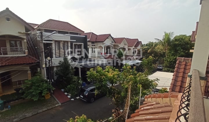 House Near Cijago Toll Access In Pesona Khayangan Juanda Depok