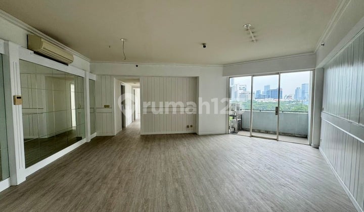 Puri Casablanca For Sale 3 BR Good Unit South Jakarta