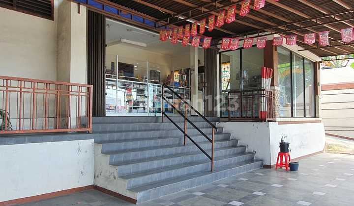 Dijual Rumah dan Usaha di Salatiga , Posisi Strategis , Jawa Tengah