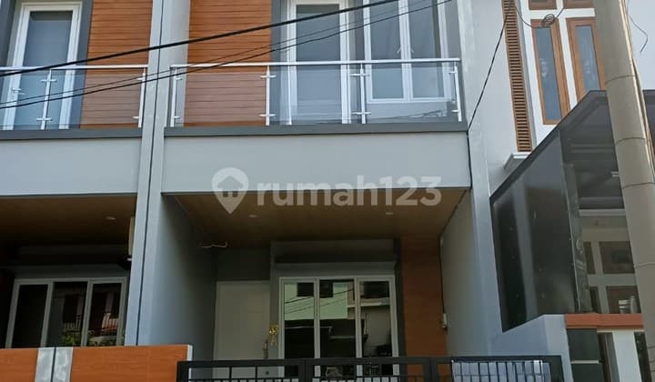 Dijual Rumah Brand New, Di Kelapa Gading, Uk 4x15,3m2Jakarta Utara
