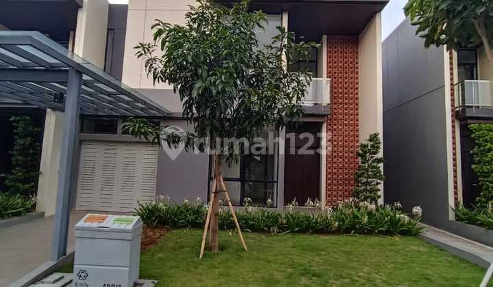 Dijual Rumah Bagus Dan Premium Di Sumarecon Bandung