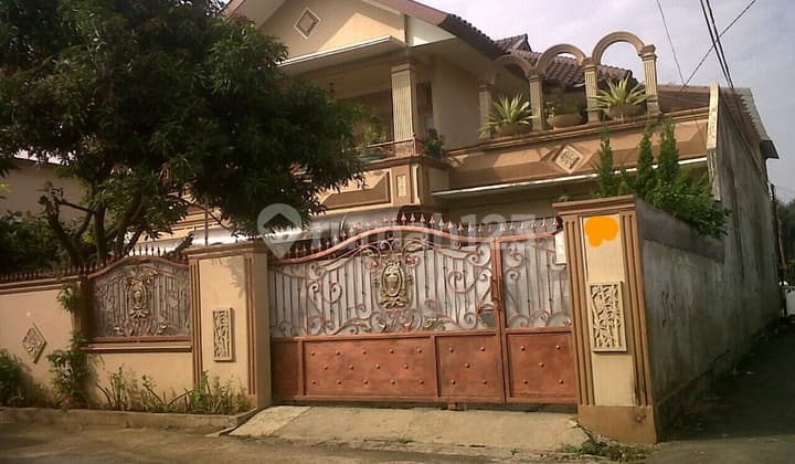 Rumah Strategis di Veteran Bintaro