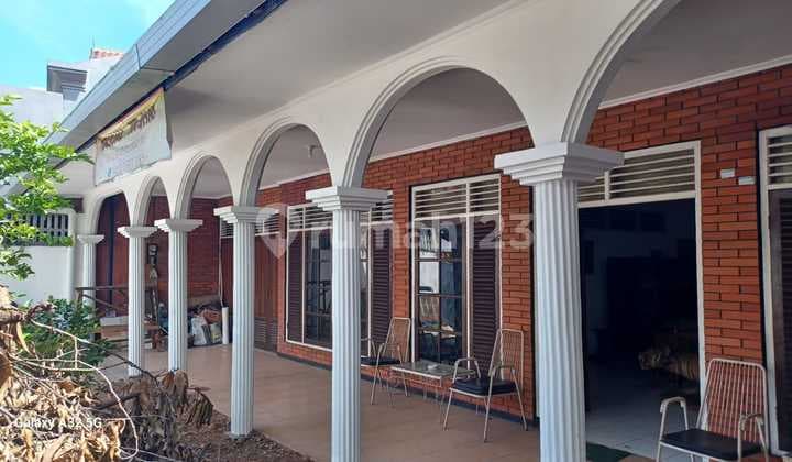 Dinual Rumah Pinggir Jalan Raya Petogogan Jaksel